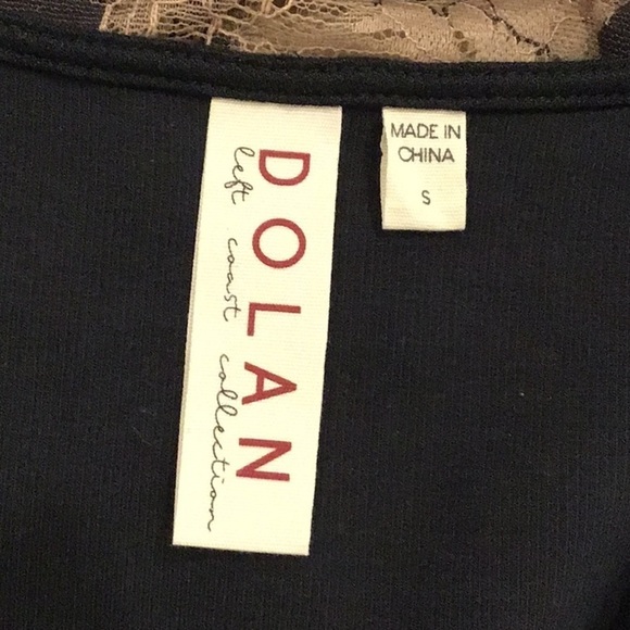 ANTHROPOLOGIE black puff sleeve top small - Picture 5 of 6